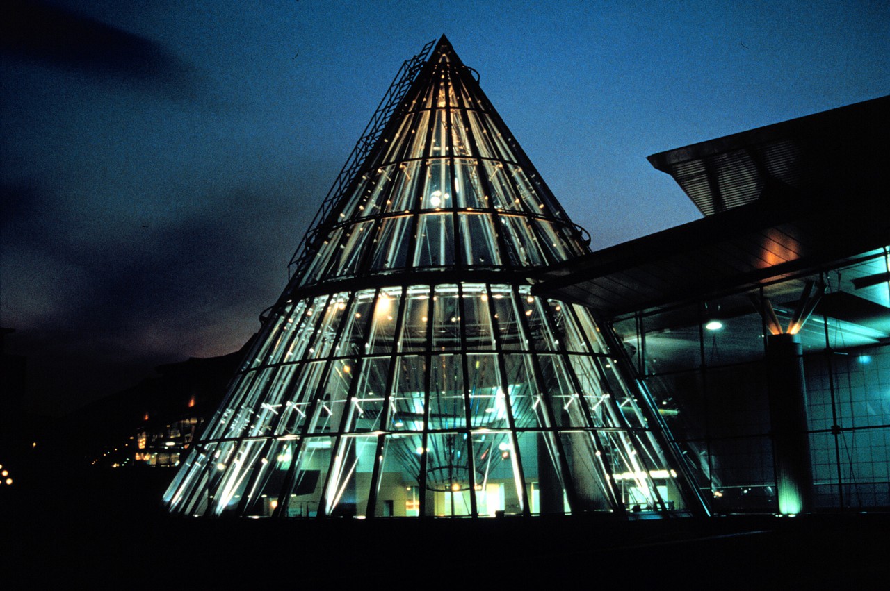 Hokkaido Sports Center, Sapporo, Japan | Image 3 | Ed Carpenter, Artist