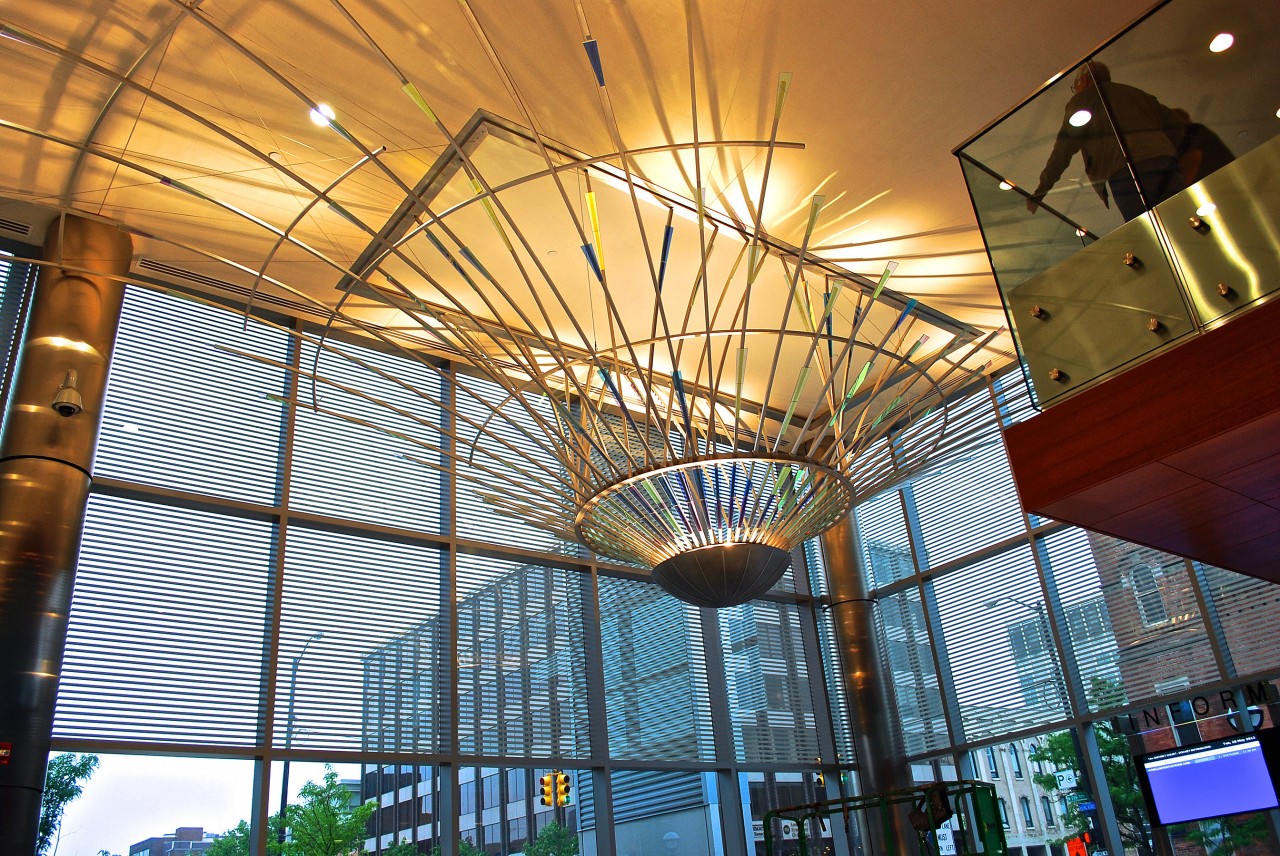 Ed Carpenter’s Radius suspended ceiling sculpture emanates outward through the Ann Arbor Justice Center lobby. | Image 3 | Ed Carpenter, Artist