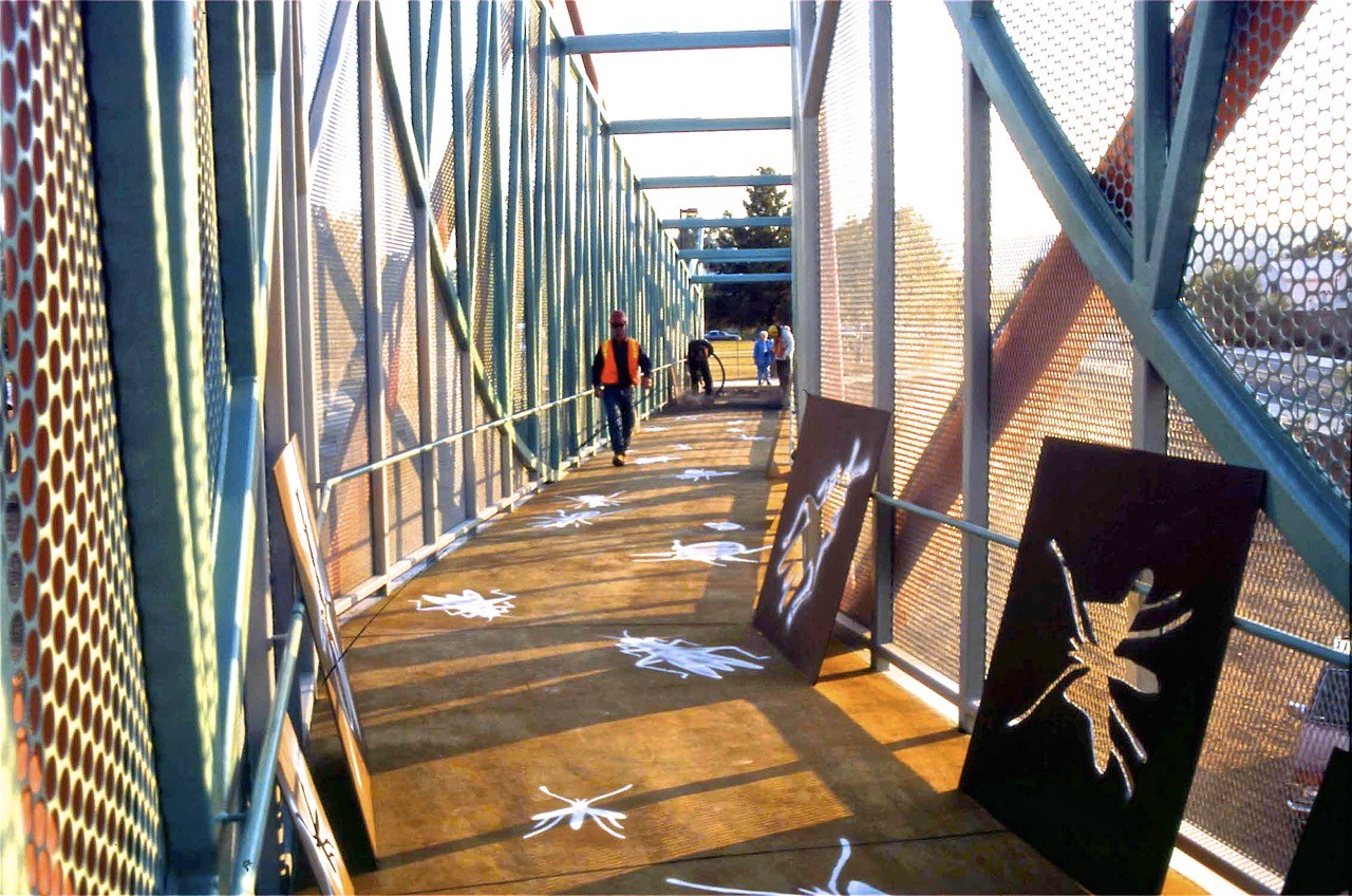 Grasshopper Pedestrian Bridge, Pheonix, Arizona | Image 7 | Ed Carpenter, Artist